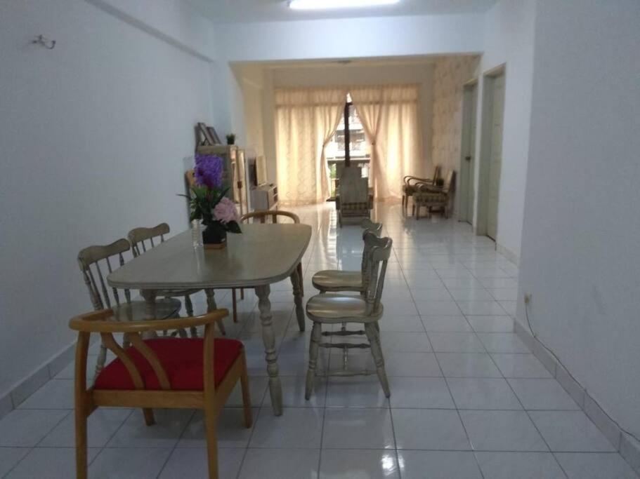 סרי קמבאנגן 3Rooms 10Pax Mc 5 Star Hotel Sofa&Bed Mrt Mcd Axiata מראה חיצוני תמונה